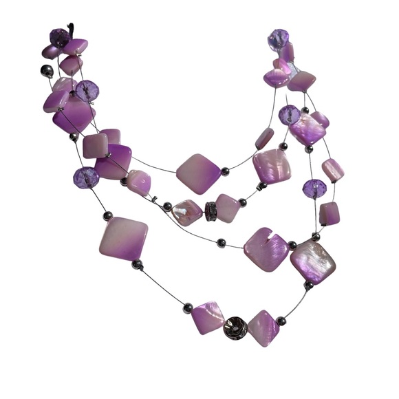 Vintage Multi tiered beaded shell necklace with earrings Pink - OS - Picture 8 of 8